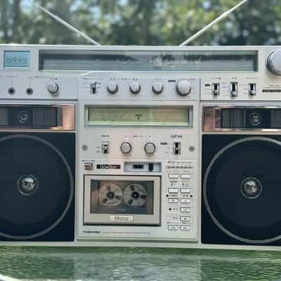 Toshiba RT-S90 Rare Vintage Boombox Serviced Tested Stereo Cassette Portable image 2