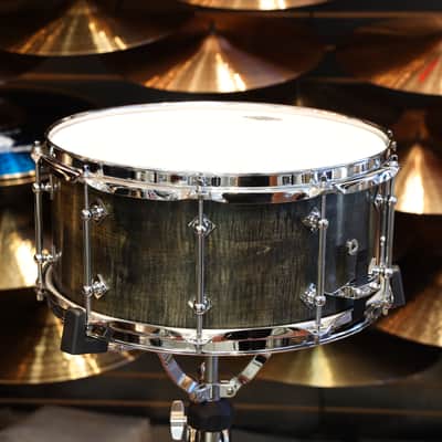 Craviotto Private Reserve 6.5X14" Snare Drum Curly Maple (Ebonized & Green Stained Oil Finish) image 5