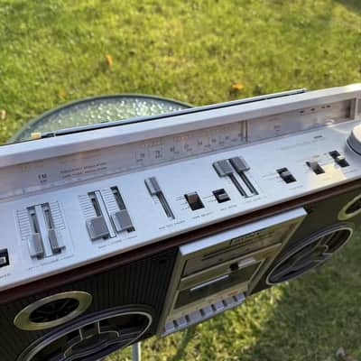 SONY CFS-V8 ZILBAR Rare Vintage Boombox Serviced Tested Japanese Analog Hi-Fi image 7