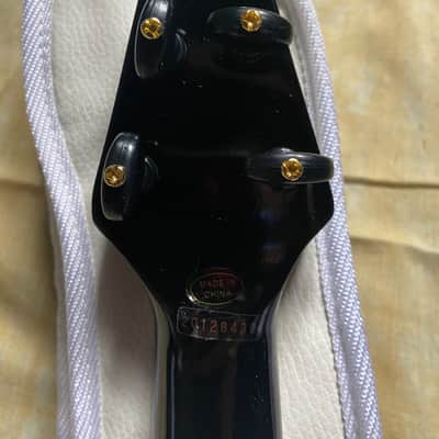 Mahalo Ukulele Flying V Black image 4