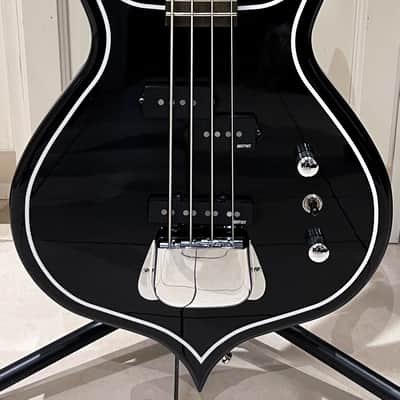 Cort Gene Simmons GS Punisher 2 Bass image 3