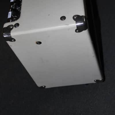 Peavey Classic 30 II/30 Watt 1 X 12" Tube Amp Combo (White Tolex) on Wheels image 5