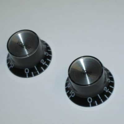 new open package (with packaging)  A+ genuine Gibson knobs: 1 VOLUME & 1 TONE PRMK-010, Top Hat with Silver Reflector (other 2 knobs NOT included) PRMK010 image 10