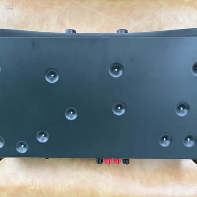 Crown XLS 2502 2-Channel 775w Power Amplifier 2010s - Black image 4
