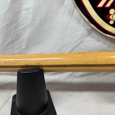 Fender American Telecaster Guitar 2001 - 2-Color Sunburst / Maple neck image 9