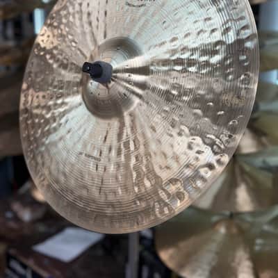 ZILDJIAN K1014 20" K CONSTANTINOPLE SUSPENDED CYMBAL 1959g - FLOOR DEMO image 3