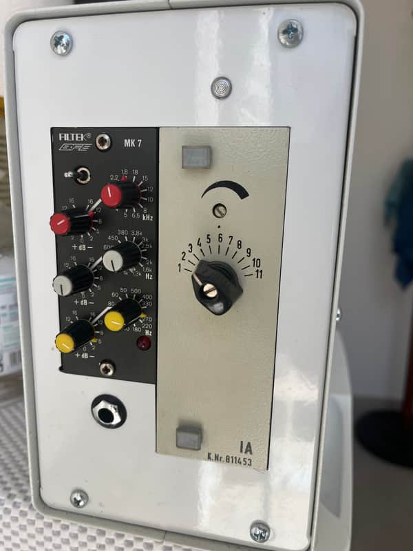 Telefunken Telefunken v372 + Filtek MK7 EQ Module (Vintage Broadcast Audio)  Description:  Up for sale is a vintage professional broadcast audio module set, consisting of a WSW / Telefunken 811453 IA input amplifier and a Filtek MK7 equalizer  1960s” image 1