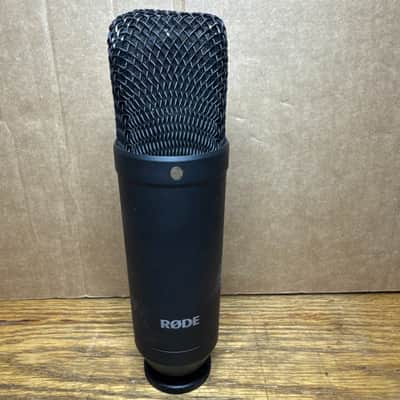 RODE NT1 Large Diaphragm Cardioid Condenser Microphone image 1