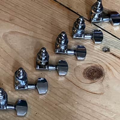 Yamaha Pacifica 311S 2000s Chrome Guitar Machine Heads Tuners 6 - in - line image 5
