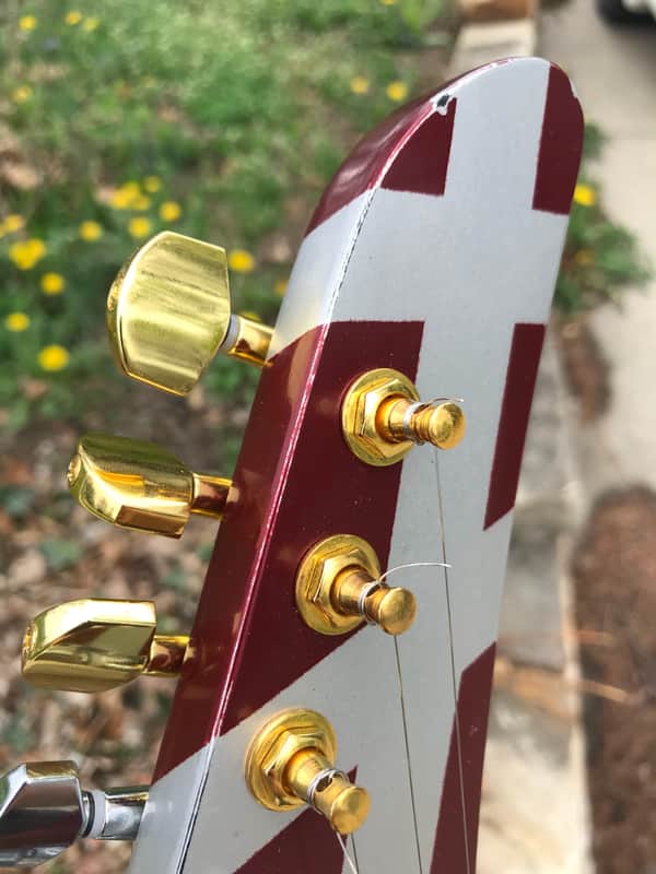EPIPHONE EXPLORER/ DESTOYER = VAN HALEN= WOMEN&CHILDRENFIRST SHARK EPIPHONE EXPLORER/ DESTOYER = VAN HALEN= WOMEN&CHILDRENFIRST SHARK