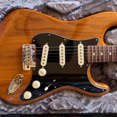 Fender American Professional II Stratocaster with Rosewood Fretboard 2025 - Roasted Pine image 3
