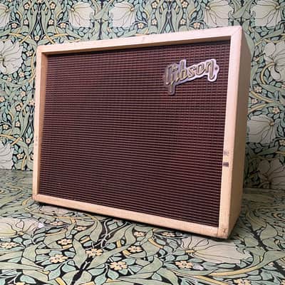 Gibson GA-8 Discoverer Combo Amp 1960s image 2
