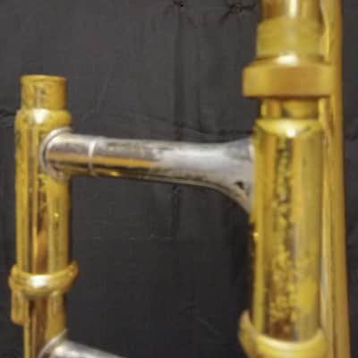 Holton Collegiate Slide Trombone serial 005869 - Lacquer image 8