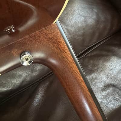 Martin CEO-7 2013 - Present - Sunburst image 4