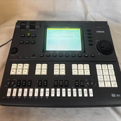 Yamaha QY700 Music Sequencer High-End Sequencer Workstation New internal battery image 2