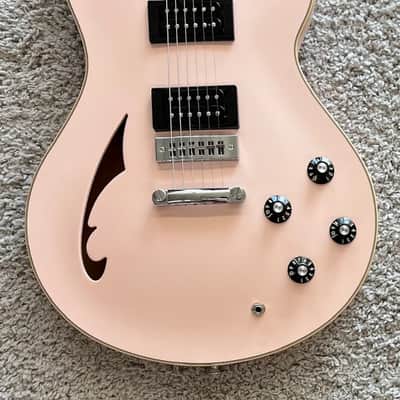 Mint EVH Limited Edition SA-126 Special, Ebony Fingerboard, Satin Shell Pink image 3