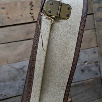 Kay Vanguard Silvertone 1410 Vintage OEM Chipboard Guitar Case image 2