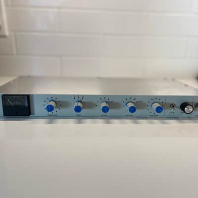 Gyraf GSSL 4000 Bus compressor (SSL Style) image 1