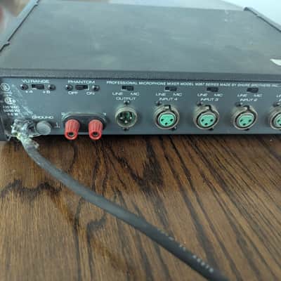 Shure M267 - 4 channel Mic pre and limiter image 3