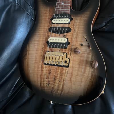 Suhr Modern Spalt Maple Black Burst DEVASTATING image 17
