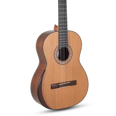 Manuel Rodriguez E-C MAGISTRAL Series All Solid 4/4 Size Armrest Solid Cedar Top Nylon 6-String Classical Acoustic Guitar image 1