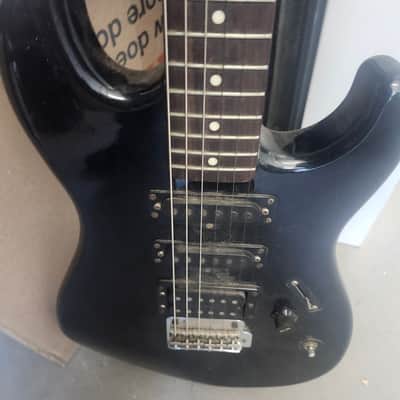 Squier Bullet 1987 Japan vintage Fender case image 2