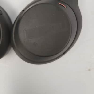 Sony WH-1000XM4 Headphone image 17