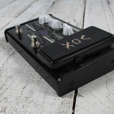 Vox StompLab IIG Modeling Effects Pedal Guitar Effects Pedal with Modeled Amps and Effects image 7