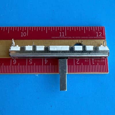 AKAI APC40 MKI Ableton Controller Part: Stereo Fader Slider 10KB image 8