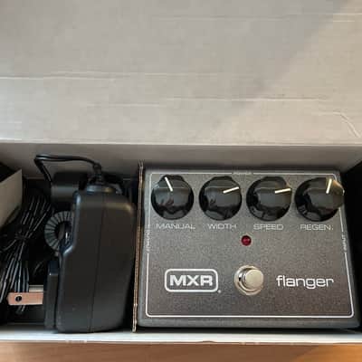 MXR M-117R Flanger | Reverb
