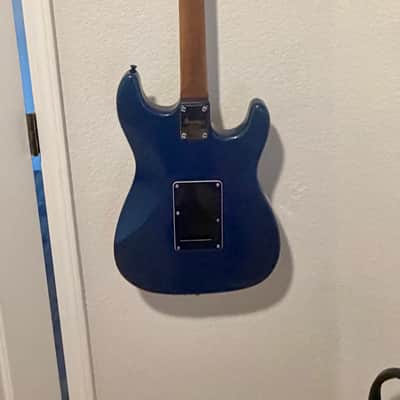 Trinfinity Guitars Left-Handed Strat-Style – Metallic Blue | HSS w/ Seymour Duncan Pickups image 6
