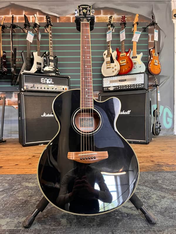 Yamaha Compass Series CPX700 Black 2006 Electro-Acoustic Guitar
