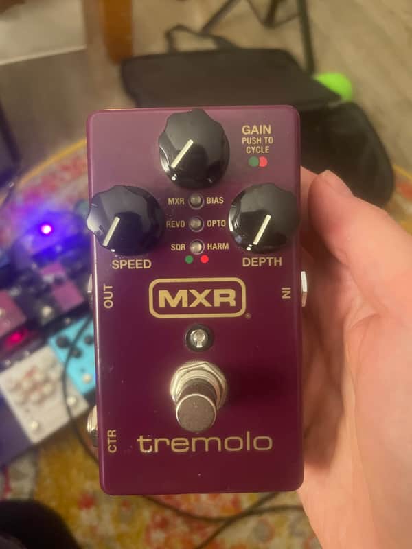 MXR M305 Tremolo