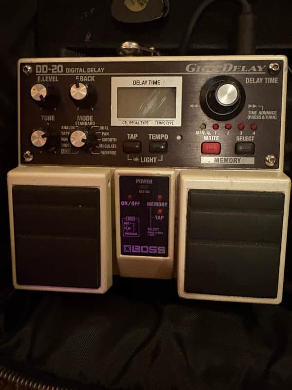 Boss DD-20 Giga Delay