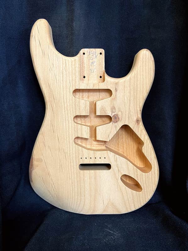 Guitar Mill S-Style Body / 1 pc. Ultra Light Alder / 4 lbs. 1 oz. (#GIN-4105) image 1