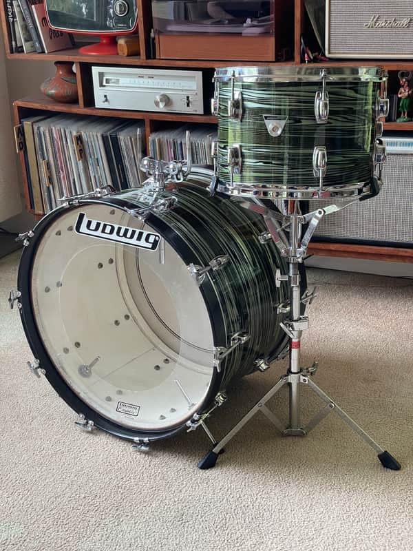 1960’s Ludwig Standard Avocado Strata Drums image 1