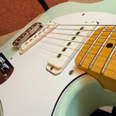 G&L Tribute Series ASAT Special with Maple Fretboard 2010 - Present - Surf Green image 5