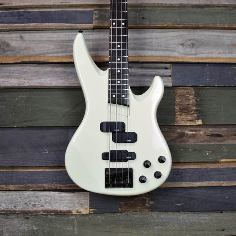 Yamaha RBX800A Active PJ Bass 1990 White Pearl | Reverb Canada