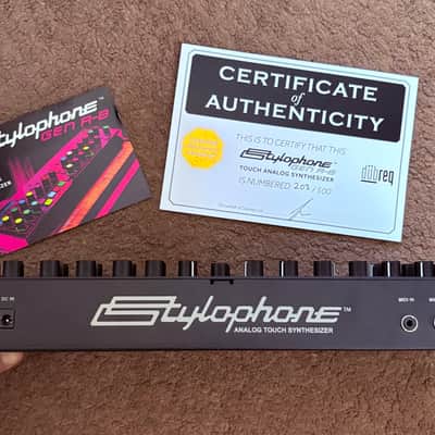 Stylophone GEN R-8 Stylophone GEN R-8 2019 - Very good image 5