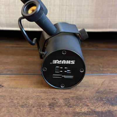 Shure SM7B Cardioid Dynamic Microphone SM 7B image 6