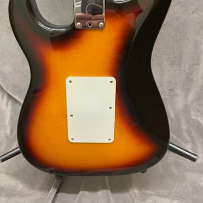 Fender Mexi Strat with Floyd 2003 - Sunburst image 17