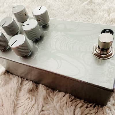 Walrus Audio Ages Five-State Overdrive Limited Edition Platinum Series 🦣 image 5