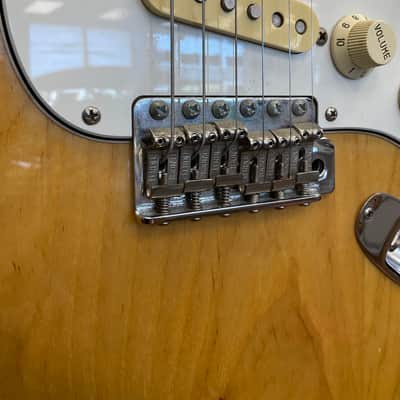 Fender stratocaster 2003 - Gloss image 12