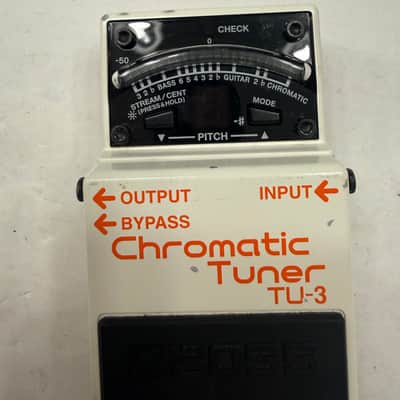 Boss Roland TU-3 Chromatic Tuner Guitar Bass Effect Pedal image 2