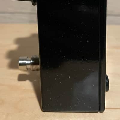 Diamond Vibrato V2 Limited Edition Panasonic MN3007 Black-Gold image 2