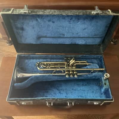 1962 King SilverSonic Symphony Trumpet Silver Sonic Symphony 1962 - Silver and Brass image 13