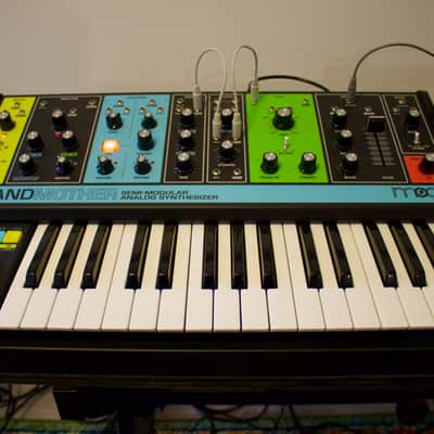Moog Grandmother 32-Key Semi-Modular Analog Synthesizer 2018 - Present - Black / Multi-Colored Panel
