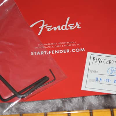 Fender American Professional II Stratocaster HSS 70Th Anniversary image 3