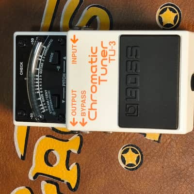 Boss TU-3 Chromatic Tuner 2009 - Present - White image 11