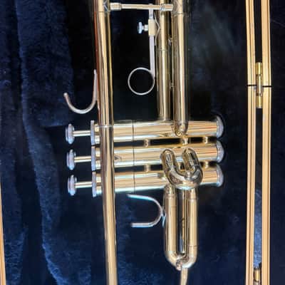 Immagine Bach TR300 Student Trumpet. USA - 3